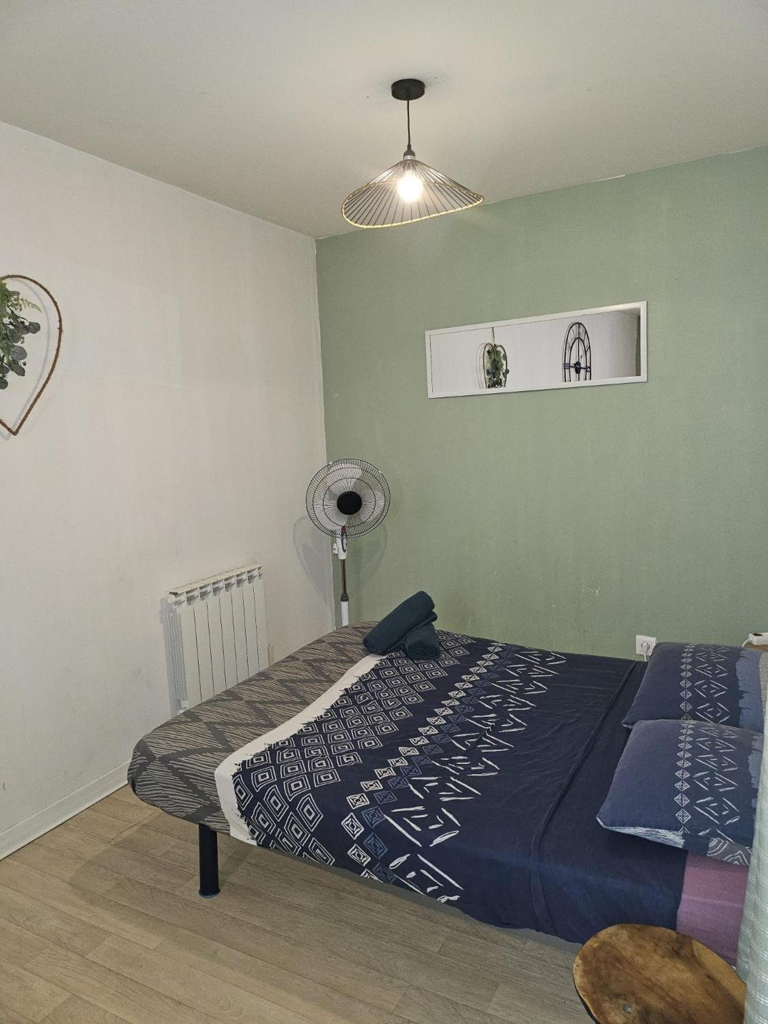 49 Studio Centre-Ville Box A Bagages Gratuits Carcassonne Buitenkant foto